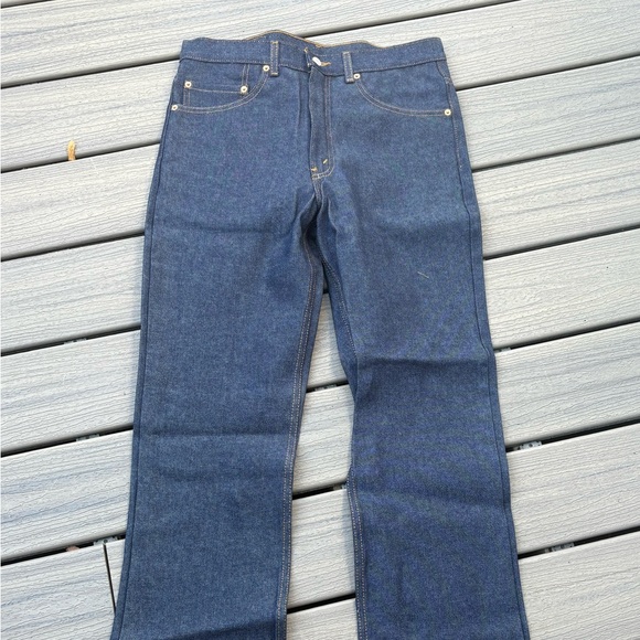 Levi's 517 Slim Fit Bootcut Jeans Men's Size 33Wx30L Blue Denim Dark Wash - Picture 1 of 4